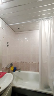 Продам трехкомнатную (3-комн.) квартиру, Катукова ул, 30, Липецк г