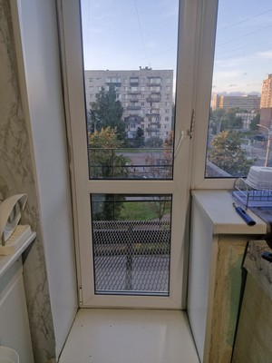 Продам комнату в 8-комн. квартире, Авангардная ул, 31а, Санкт-Петербург г