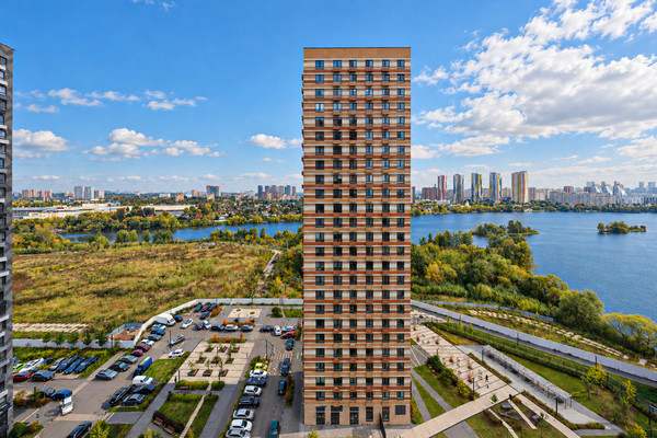 Продам многокомнатную квартиру, 100 кв-л, 1к3, Москва г