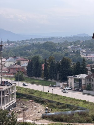 Продам трехкомнатную (3-комн.) квартиру, Тлостанова ул, 28кб, Нальчик г