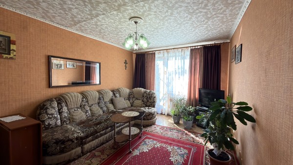 Продам трехкомнатную (3-комн.) квартиру, Богдана Хмельницкого ул, 13, Пермь г