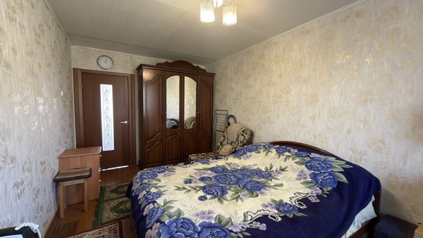 Продам трехкомнатную (3-комн.) квартиру, Богдана Хмельницкого ул, 13, Пермь г
