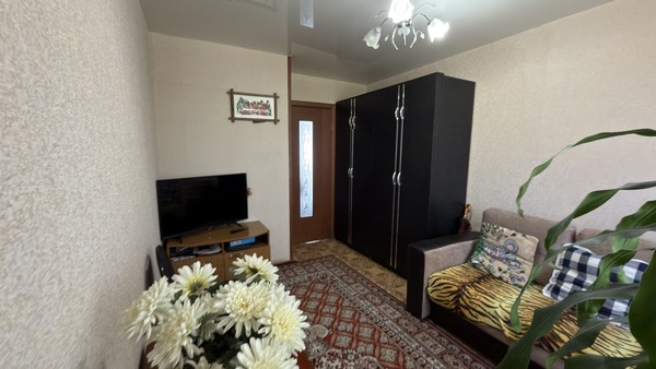 Продам трехкомнатную (3-комн.) квартиру, Богдана Хмельницкого ул, 13, Пермь г