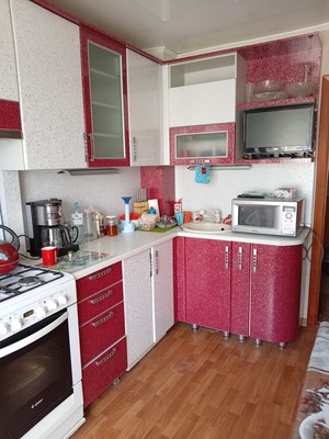 Продам трехкомнатную (3-комн.) квартиру, М.Горького ул, 182, Волгодонск г