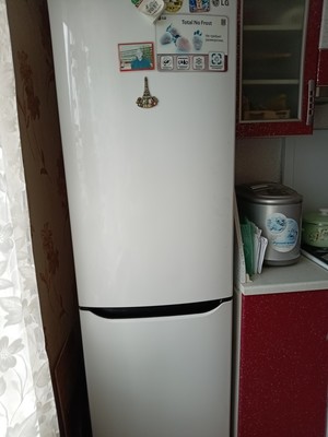 Продам трехкомнатную (3-комн.) квартиру, М.Горького ул, 182, Волгодонск г