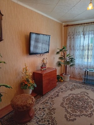 Продам трехкомнатную (3-комн.) квартиру, М.Горького ул, 182, Волгодонск г
