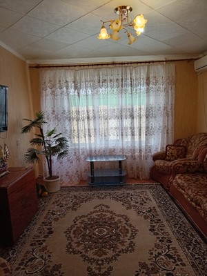 Продам трехкомнатную (3-комн.) квартиру, М.Горького ул, 182, Волгодонск г