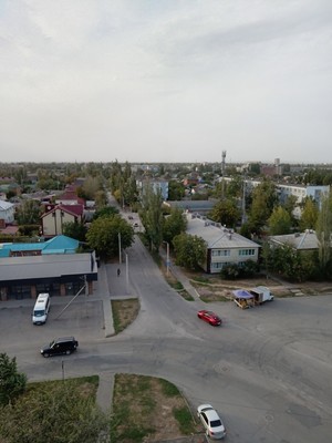 Продам трехкомнатную (3-комн.) квартиру, М.Горького ул, 182, Волгодонск г
