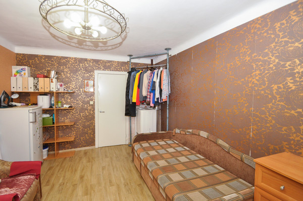 Продам многокомнатную квартиру, Ватутина ул, 33, Новосибирск г