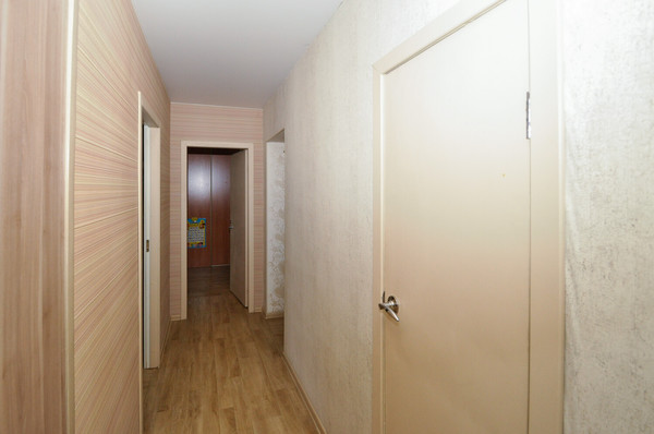 Продам многокомнатную квартиру, Ватутина ул, 33, Новосибирск г