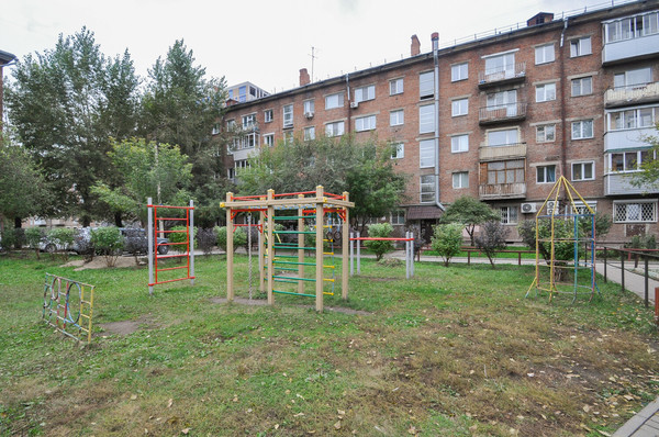 Продам многокомнатную квартиру, Ватутина ул, 33, Новосибирск г