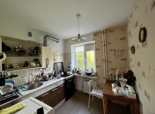 Продам двухкомнатную (2-комн.) квартиру, Набережная имени 60-летия СССР ул, 85, Симферополь г