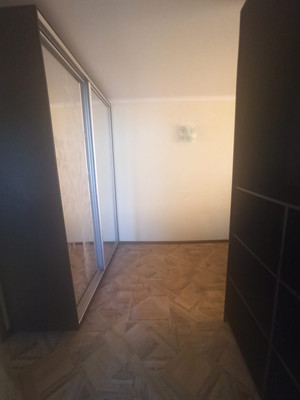 Продам двухкомнатную (2-комн.) квартиру, Поповкина ул, 16, Симферополь г