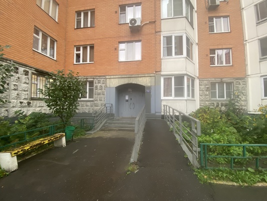 Продам однокомнатную (1-комн.) квартиру, 1 Мая мкр, 35, Балашиха г