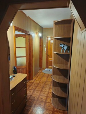Продам трехкомнатную (3-комн.) квартиру, Залесская ул, 70А, Симферополь г