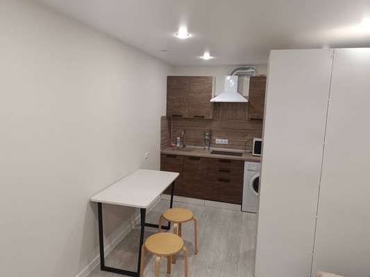 Продам однокомнатную (1-комн.) квартиру, Амирхана Еники ул, 3, Казань г