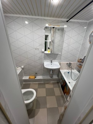 Продам однокомнатную (1-комн.) квартиру, Амирхана Еники ул, 3, Казань г