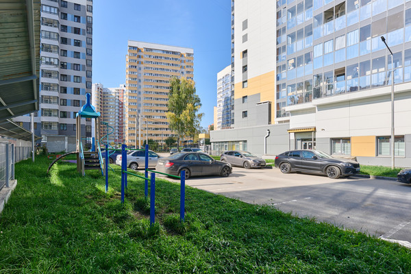 Продам однокомнатную (1-комн.) квартиру, Юнг Прикамья ул, 14, Пермь г