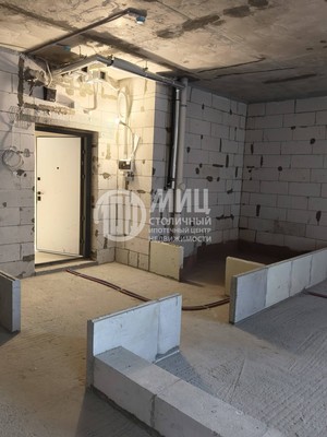 Продам двухкомнатную (2-комн.) квартиру, Эдуарда Стрельцова ул, 2к1, Москва г