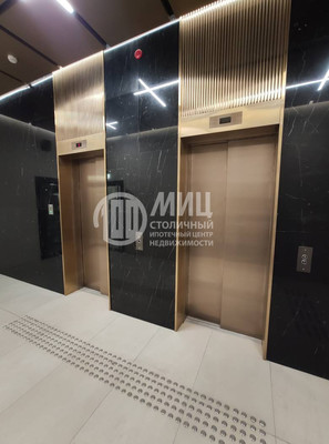 Продам двухкомнатную (2-комн.) квартиру, Эдуарда Стрельцова ул, 2к1, Москва г