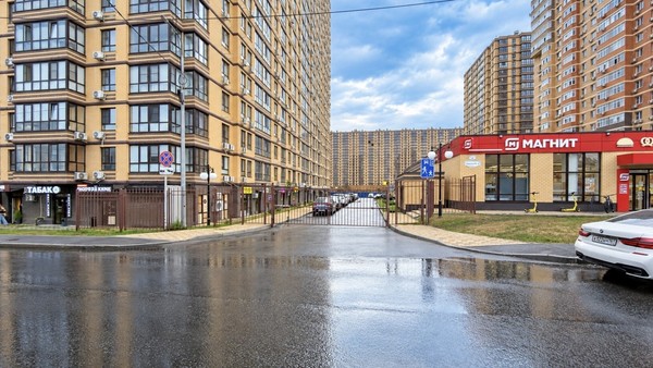 Продам двухкомнатную (2-комн.) квартиру, Тибетская ул, 1в, Ростов-на-Дону г