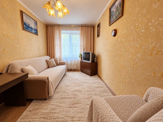 Продам многокомнатную квартиру, Д мкр, 15, Новомичуринск г