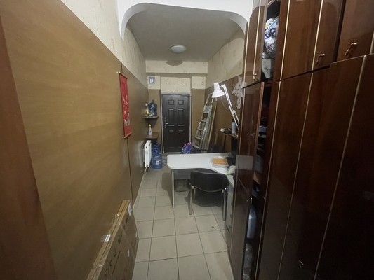 Продам двухкомнатную (2-комн.) квартиру, Училищная ул, 16, Симферополь г