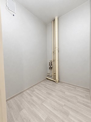 Продам трехкомнатную (3-комн.) квартиру, Молодежная ул, 11к1, Рязань г
