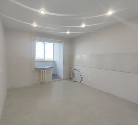 Продам трехкомнатную (3-комн.) квартиру, Молодежная ул, 11к1, Рязань г