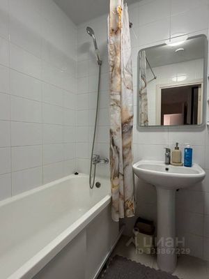 Продам двухкомнатную (2-комн.) квартиру, 8 Марта ул, 12к1, Люберцы г