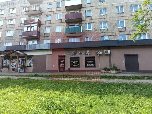 Сдам коммерческое помещение 540 м2, Красноармейская ул, 12, Неман г