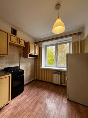 Продам однокомнатную (1-комн.) квартиру, Ботаническая ул, 16Ак1, Петергоф г