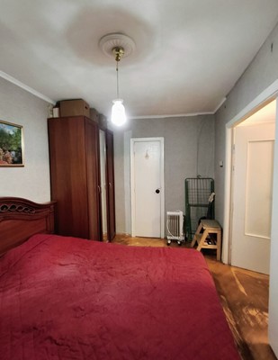 Продам двухкомнатную (2-комн.) квартиру, Караваевская ул, 33к1, Санкт-Петербург г