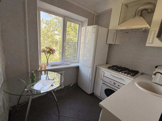 Продам двухкомнатную (2-комн.) квартиру, Добровольского ул, 5/1, Ростов-на-Дону г
