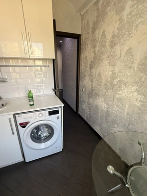Продам двухкомнатную (2-комн.) квартиру, Добровольского ул, 5/1, Ростов-на-Дону г
