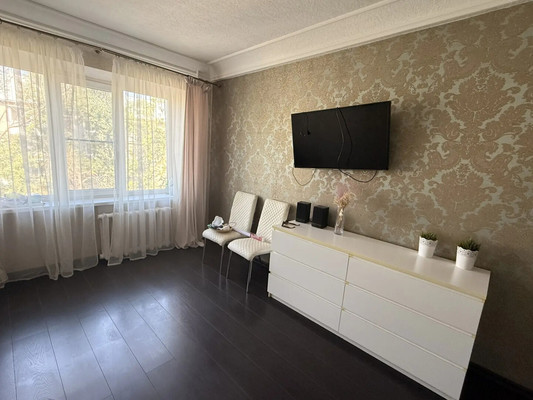 Продам двухкомнатную (2-комн.) квартиру, Добровольского ул, 5/1, Ростов-на-Дону г