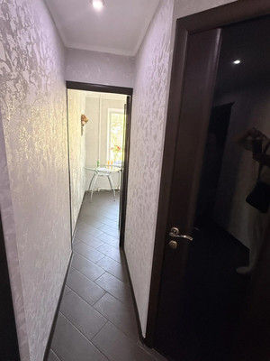 Продам двухкомнатную (2-комн.) квартиру, Добровольского ул, 5/1, Ростов-на-Дону г