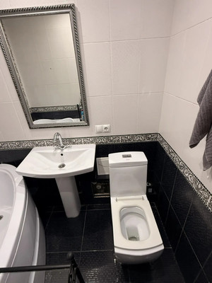 Продам двухкомнатную (2-комн.) квартиру, Добровольского ул, 5/1, Ростов-на-Дону г