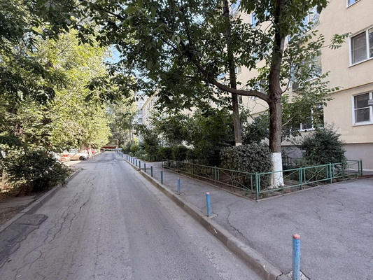 Продам двухкомнатную (2-комн.) квартиру, Добровольского ул, 5/1, Ростов-на-Дону г