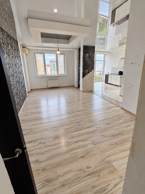 Продам трехкомнатную (3-комн.) квартиру, Героев-Разведчиков ул, 12Ак1, Краснодар г