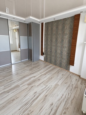 Продам трехкомнатную (3-комн.) квартиру, Героев-Разведчиков ул, 12Ак1, Краснодар г
