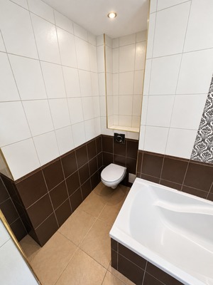 Продам трехкомнатную (3-комн.) квартиру, Героев-Разведчиков ул, 12Ак1, Краснодар г