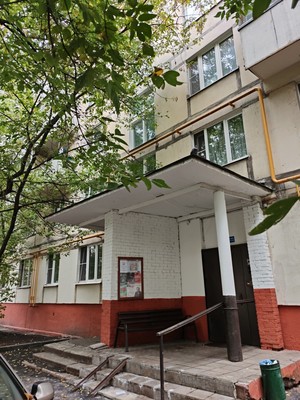 Продам однокомнатную (1-комн.) квартиру, Парковая 3-я ул, 25, Москва г