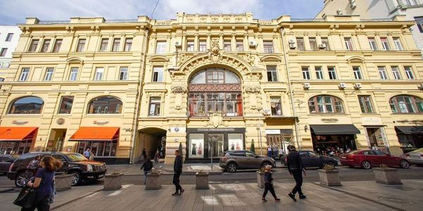 Сдам коммерческое помещение 172 м2, Кузнецкий Мост ул, 19 1, Москва г