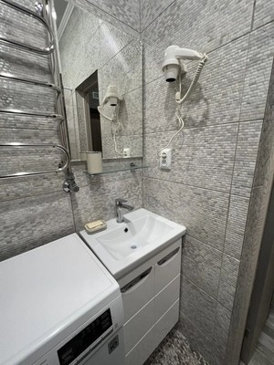 Продам однокомнатную (1-комн.) квартиру, Беспалова ул, 110ж, Симферополь г