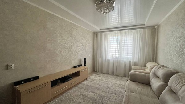 Продам многокомнатную квартиру, Балаклавская ул, 63, Симферополь г