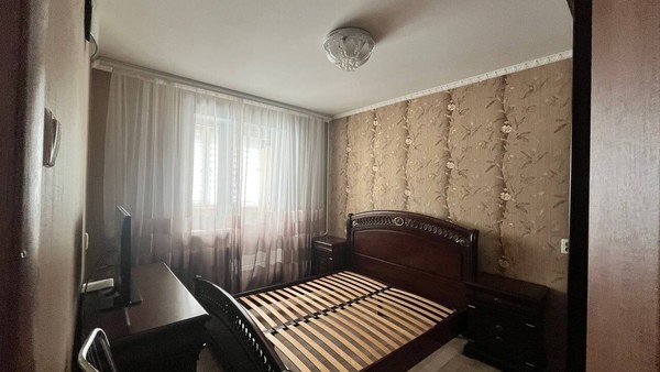 Продам многокомнатную квартиру, Балаклавская ул, 63, Симферополь г