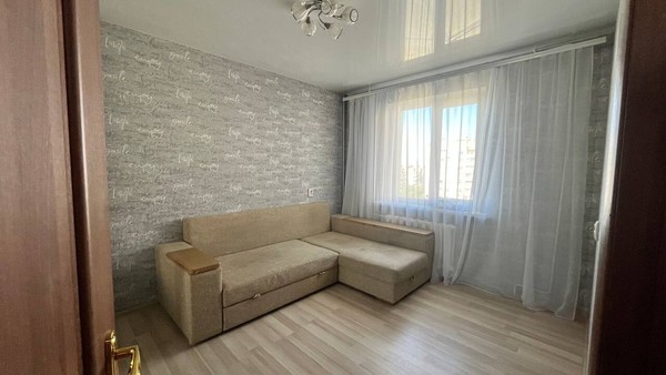Продам многокомнатную квартиру, Балаклавская ул, 63, Симферополь г