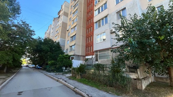 Продам многокомнатную квартиру, Балаклавская ул, 63, Симферополь г