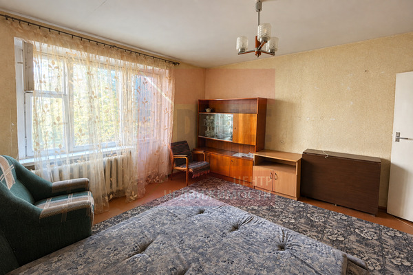 Продам однокомнатную (1-комн.) квартиру, Парковая аллея ул, 54, Калининград г